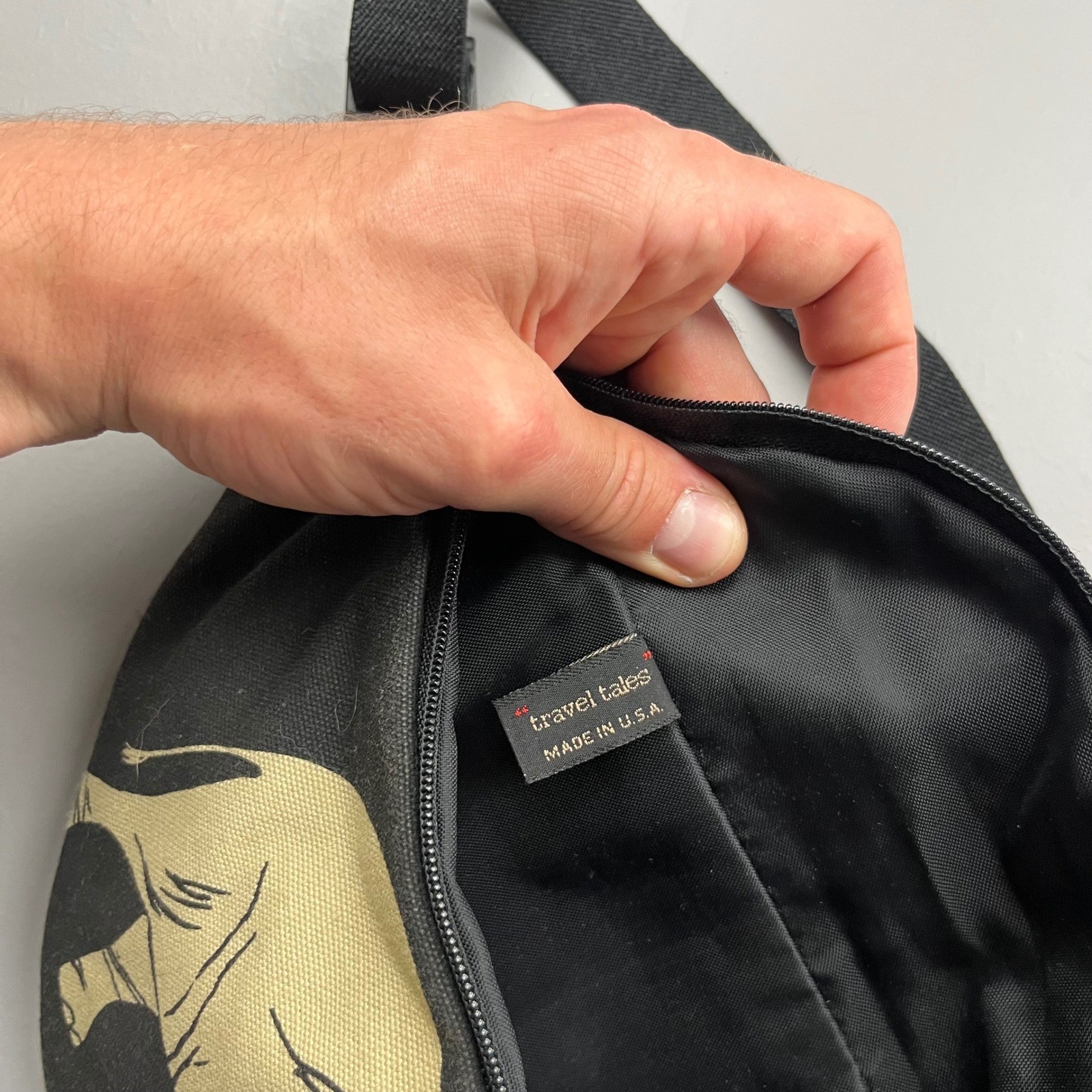 Travel Tales Fanny Pack Unisex OS Black Safari Elephant Zebra Giraffe Canvas Bag
