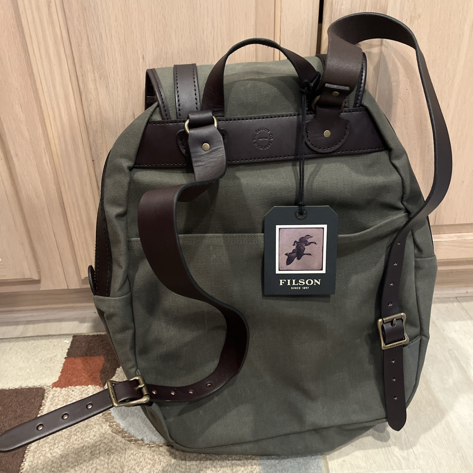 🔥 Filson USA NEW NWT Rugged Twill Large Rucksack 33L Otter Green Bridle Leather