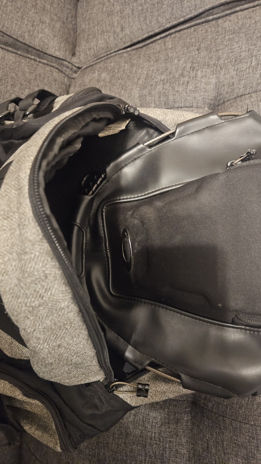 Oakley Tactical Field Gear Backpack 20-S1242-B Kitchen Sink Black Heavy Duty
