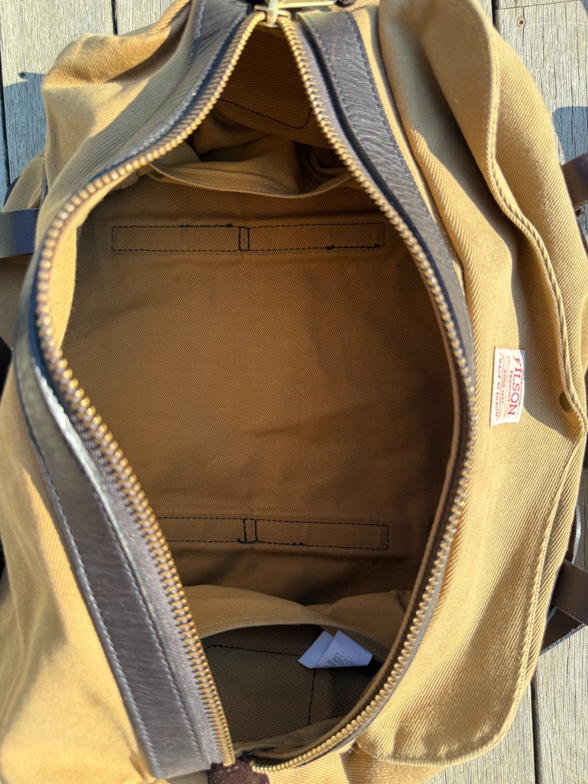 Filson Medium Rugged Twill Duffle Bag Tan 70222 Made at Filson USA Leather Strap