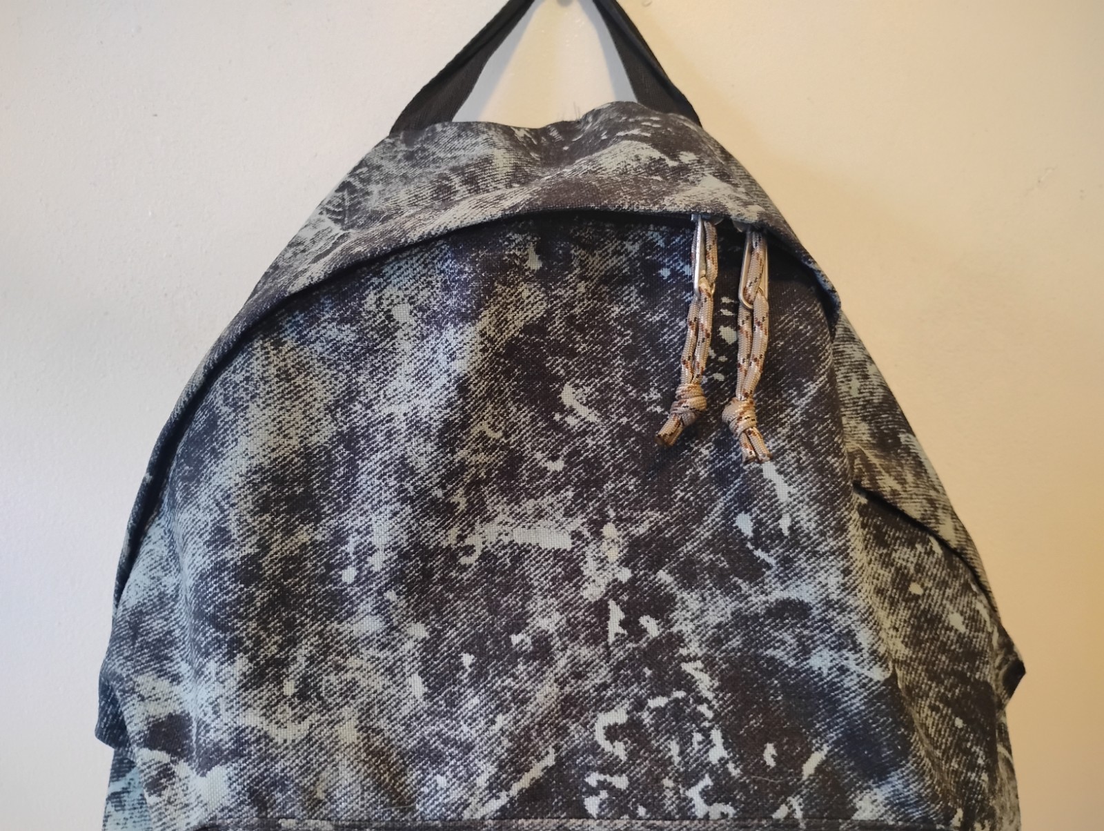 EASTPAK Backpack Made In USA Triangle Logo Acid Wash Neon Blue With Grey