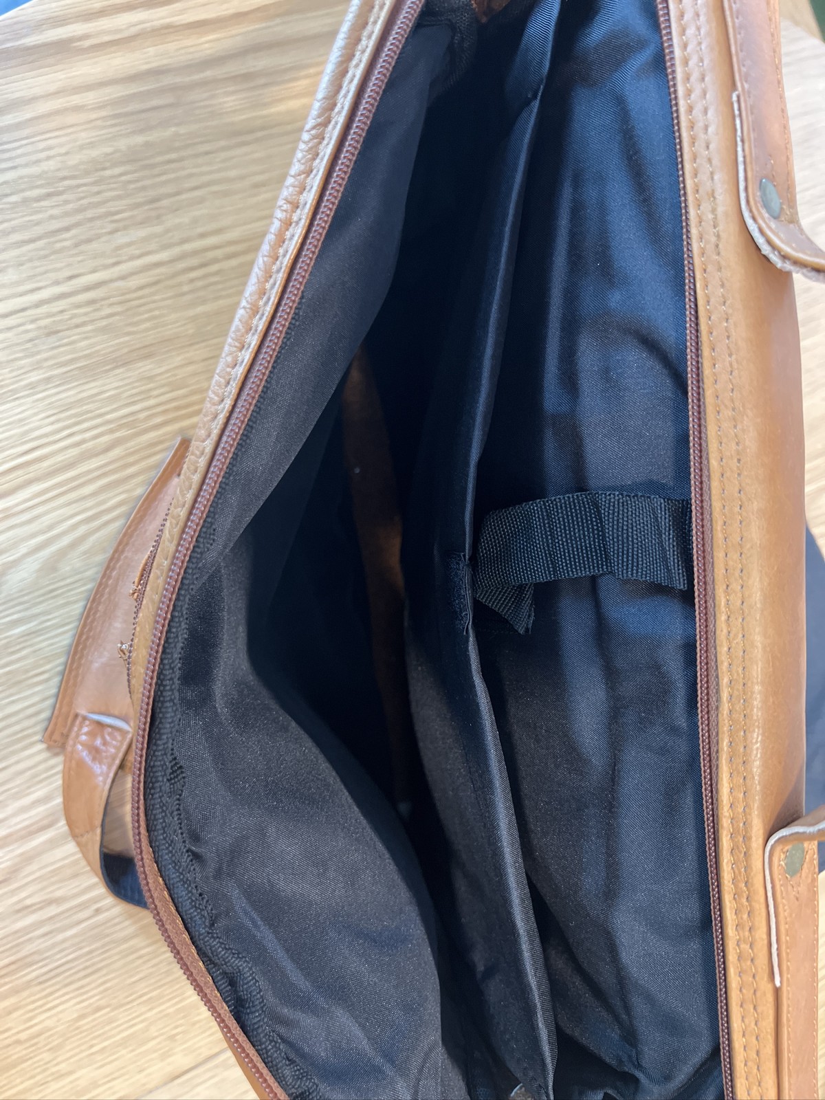 PGA Professional Leather Messenger Bag Tan Shoulder Laptop Briefcase