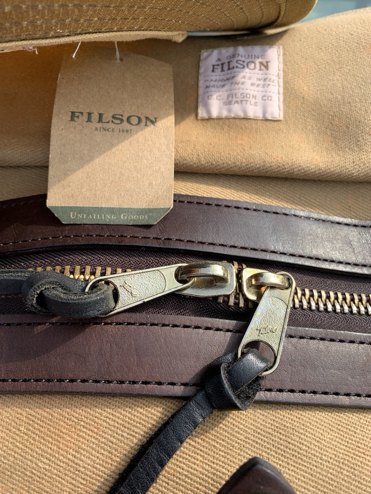 Filson Lot of 2: Vintage Talon Large Duffle Bag & New Original Tin Hat (M) Combo