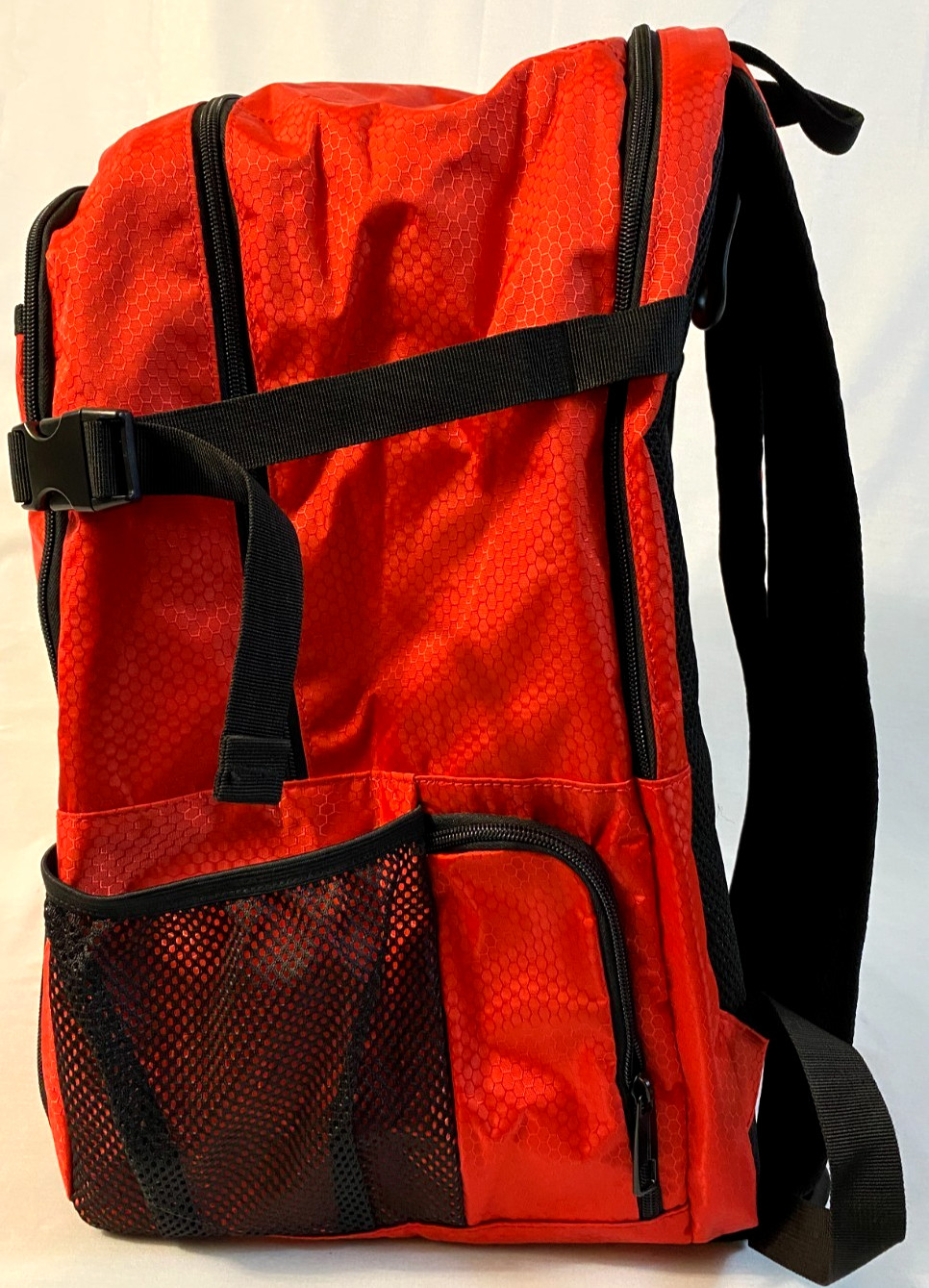 Zoea Red Sports Gear Backpack Large Multi-Pocket Travel School Gym Bag New