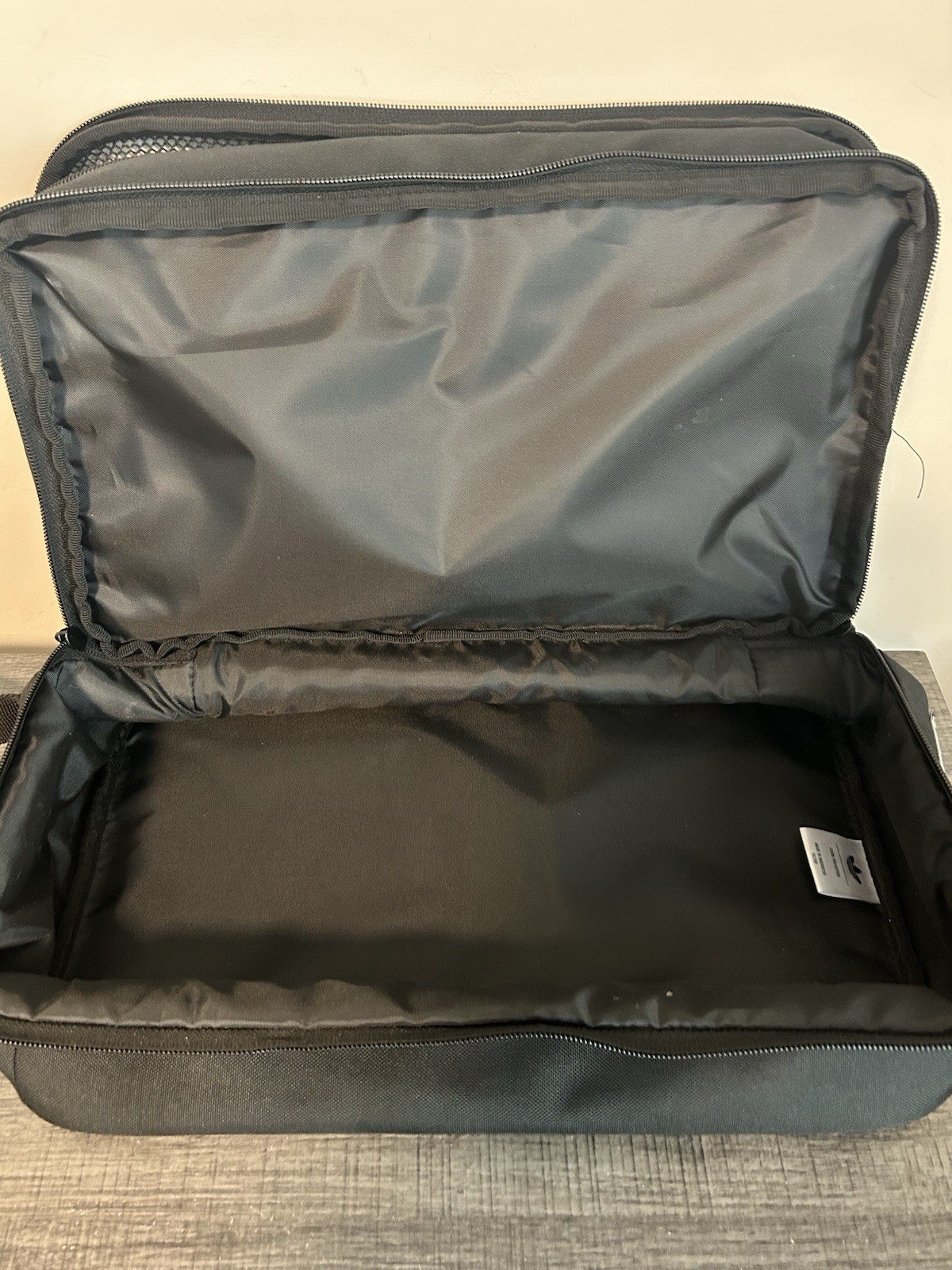 adidas Utility Kicks Shoe Bag Black/White