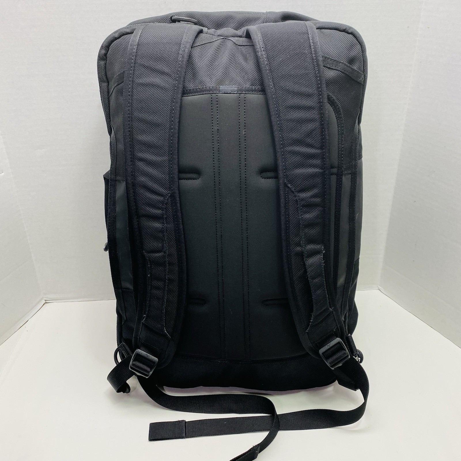 Timbuk2 Black Medium 3 In 1 Messenger Backpack Convertible Laptop Commute Bag