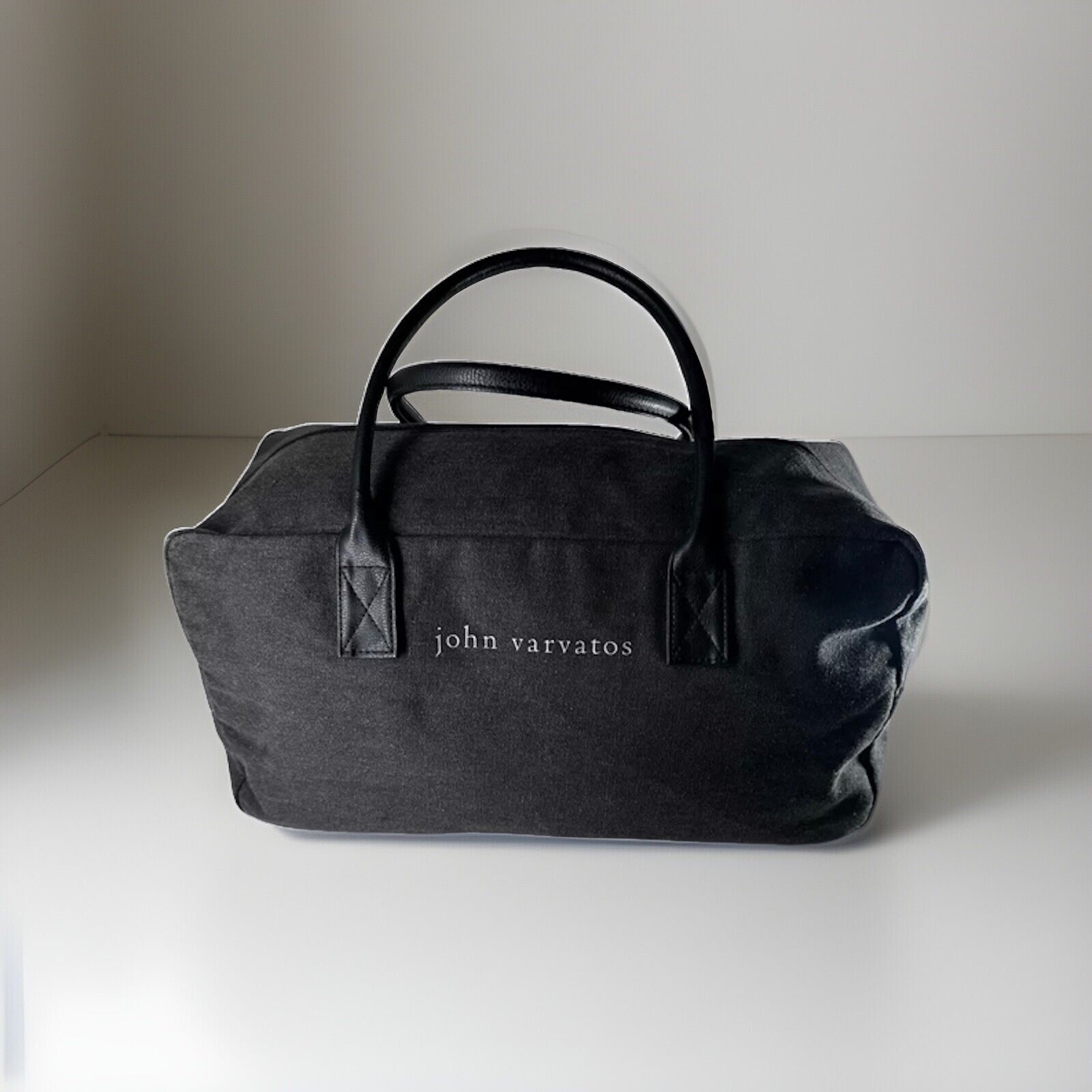 NWT John Varvatos Weekender Bag Tote Duffel Bag Gray Medium Travel Zip Around