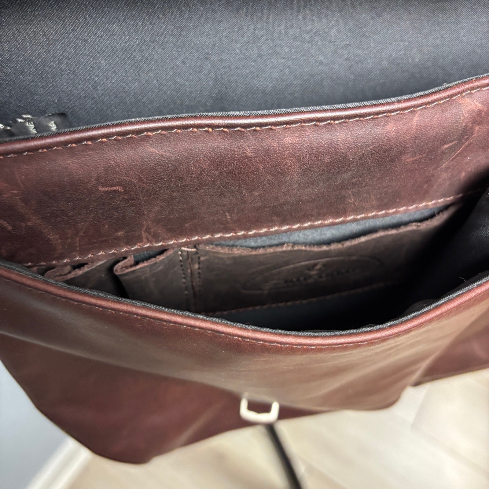 Samsonite Business Casual Series Leather Briefcase Messenger Bag Laptop Satchel