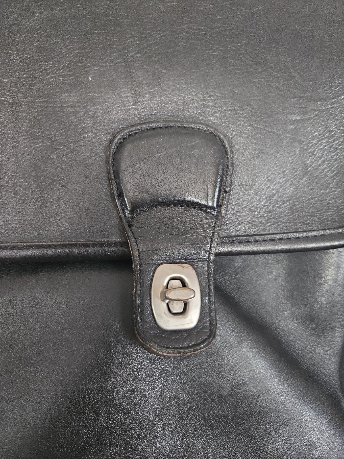 VINTAGE COACH BRIEFCASE COMPUTER TRAVEL BAG POCKETS 16x13x4