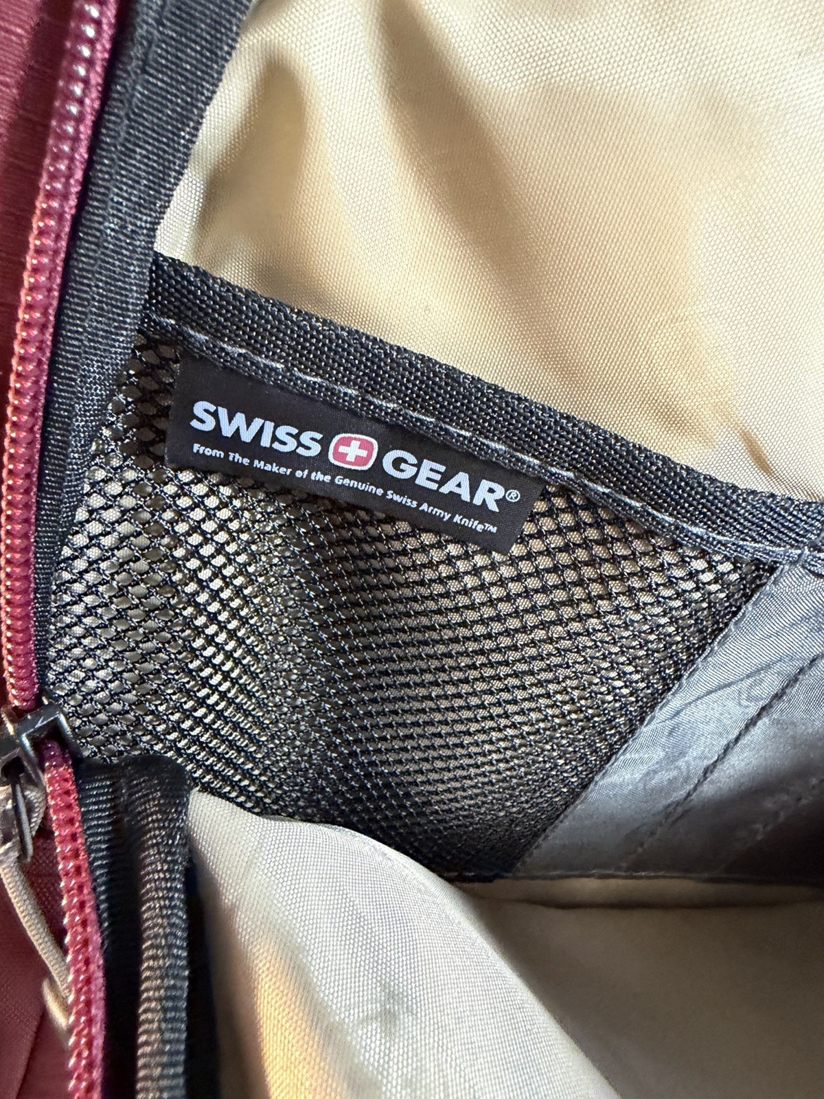 SwissGear Backpack Burgundy Laptop School Travel Bag Multiple Pockets