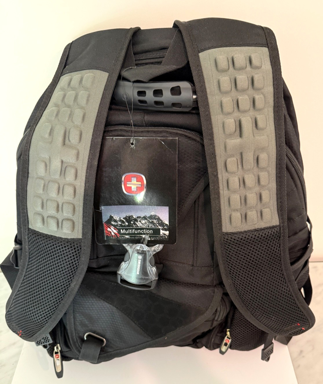 Swissgear Multifunction 17″ Laptop Bag Waterproof & Airflow Design – New w/ Tags
