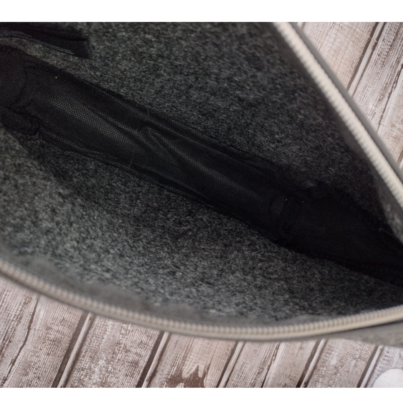 John Varvatos Black & Gray Faux Wool & Leather Toiletry Bag Travel Vacation