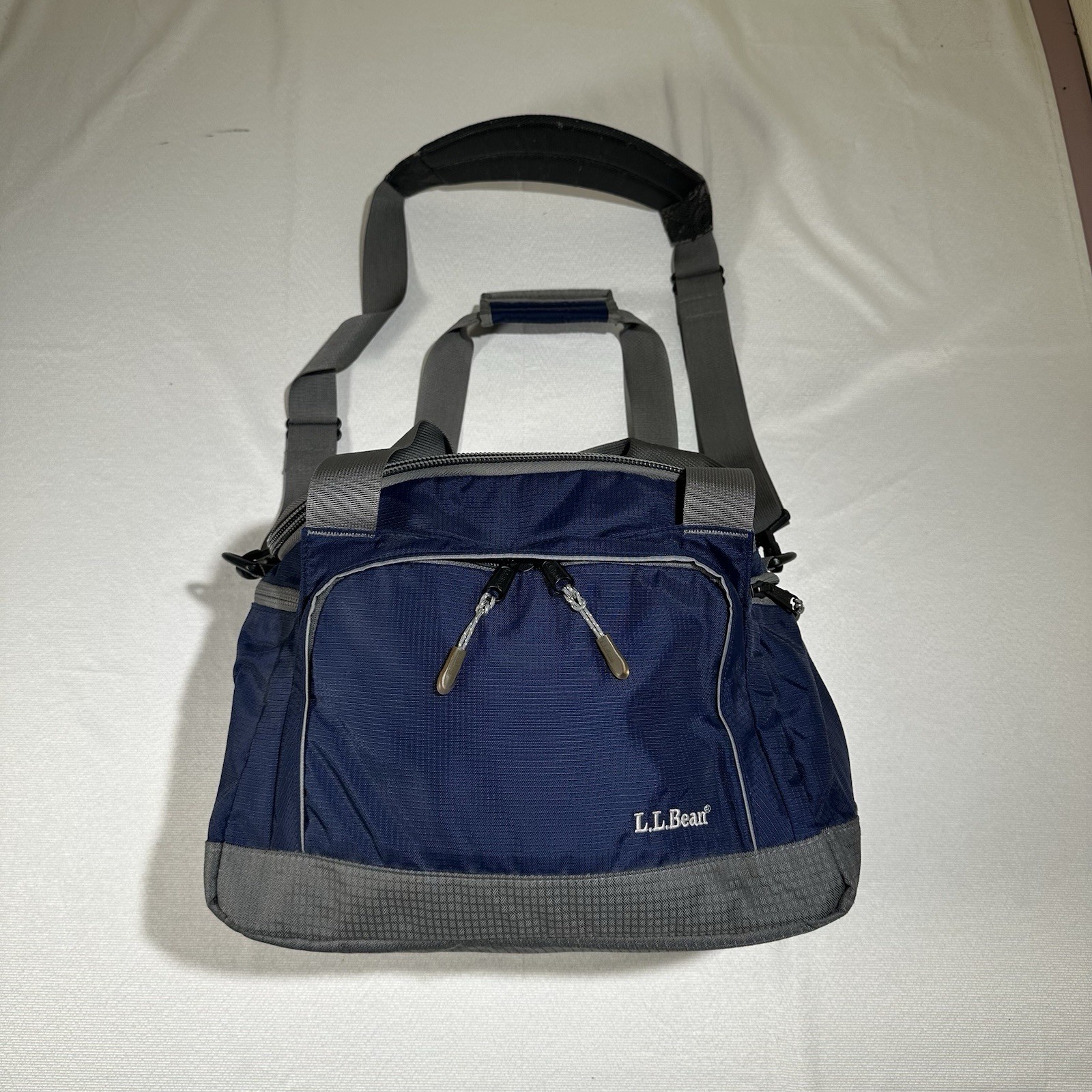 LL Bean Adventure Duffle Small Travel Bag Blue & Grey Cooler w insulated Pocket