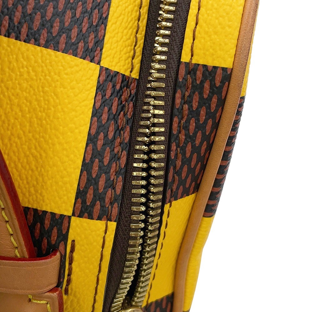 LOUIS VUITTON Chess Messenger Damier・Pop JauneMatt N40562