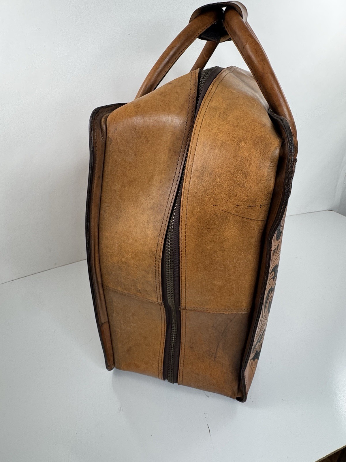 JUSTIN Boots – LEATHER Tooled VERY LARGE Hat Western Luggage Travel Bag