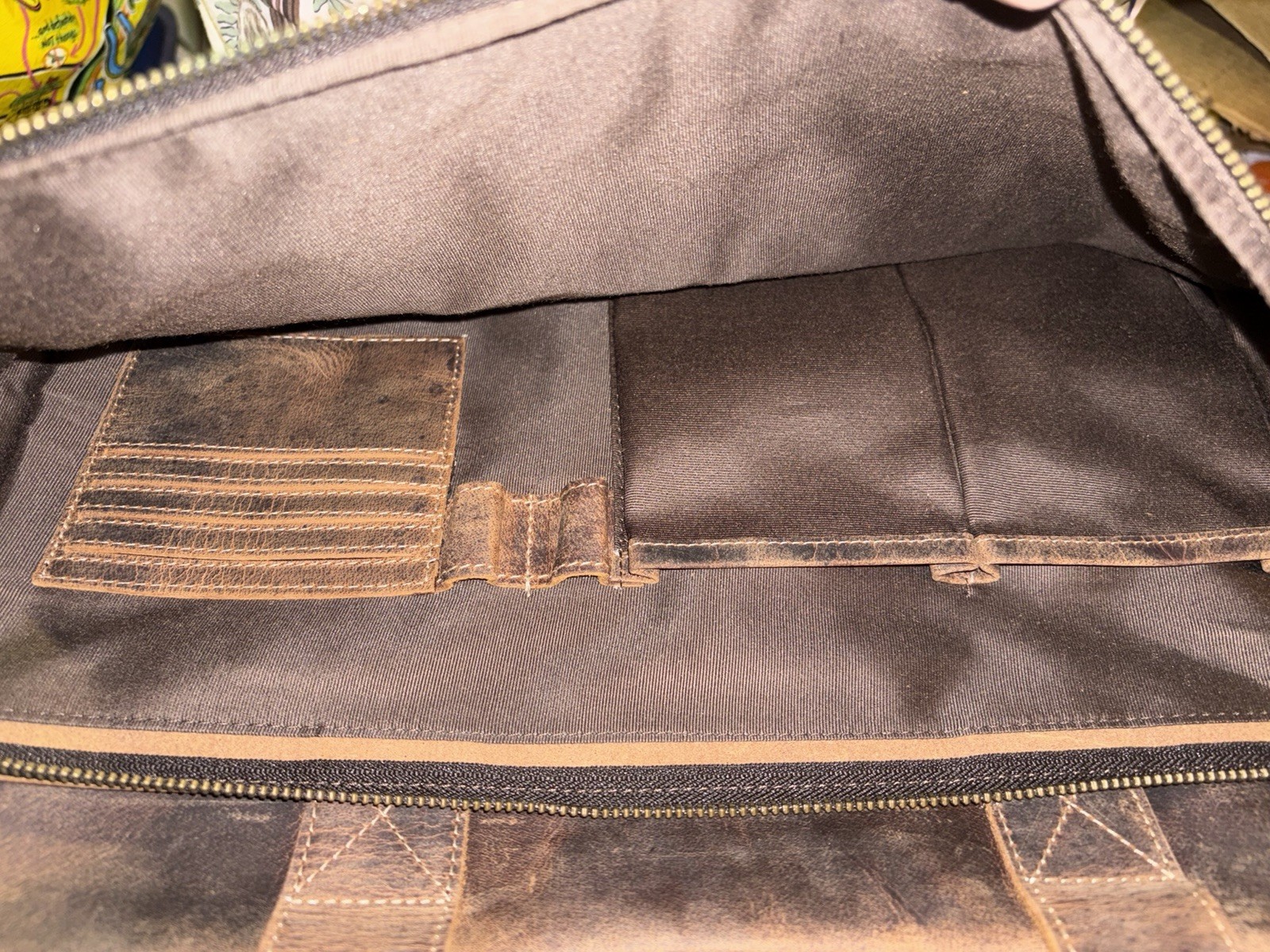 KomalC Vintage Distressed Leather 16”Laptop Briefcase Messenger Bag Strap NWT