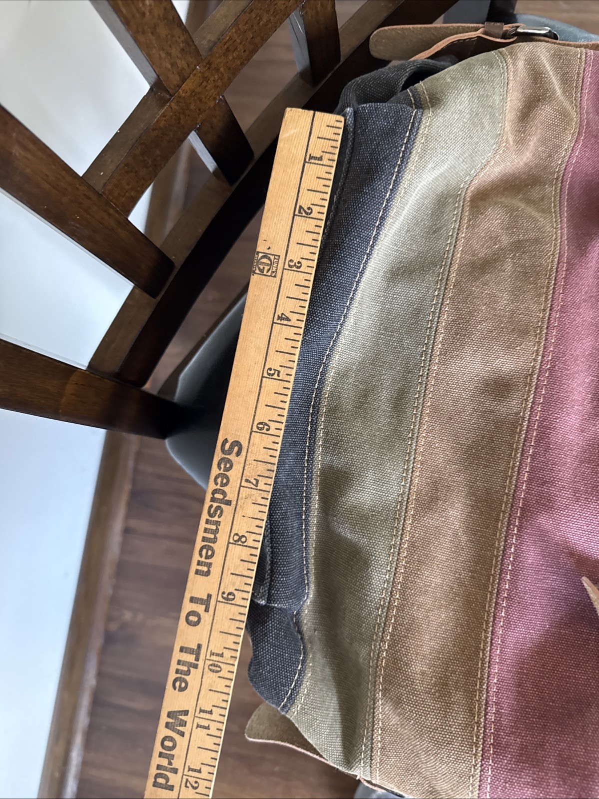 Canvas Natural Material Retro Messenger Tablet Travel Bag Manjianghong Unisex