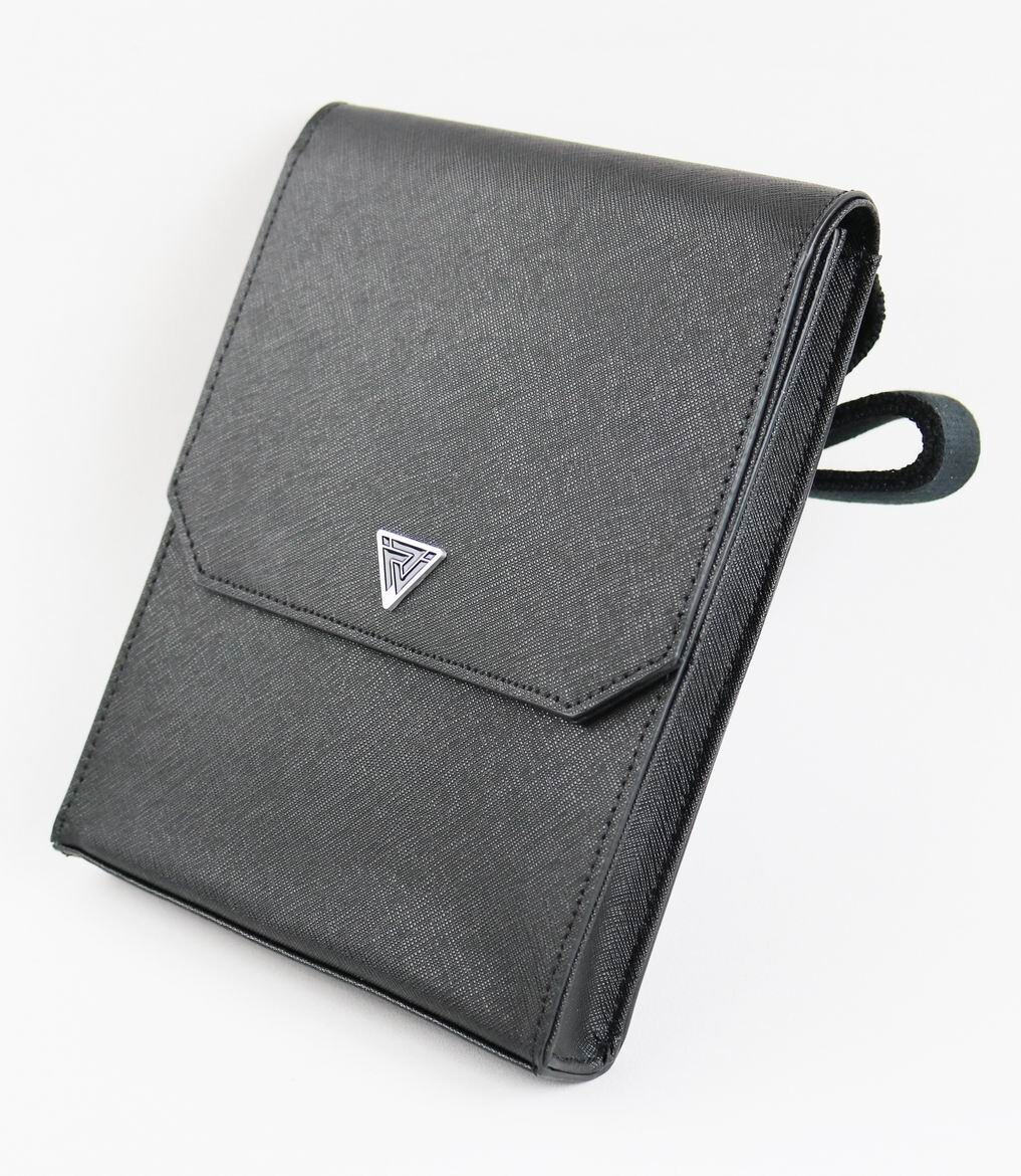 Luxury Concealed Carry Shoulder Bag for Every Day Carry Non Tactical CCW for EDC