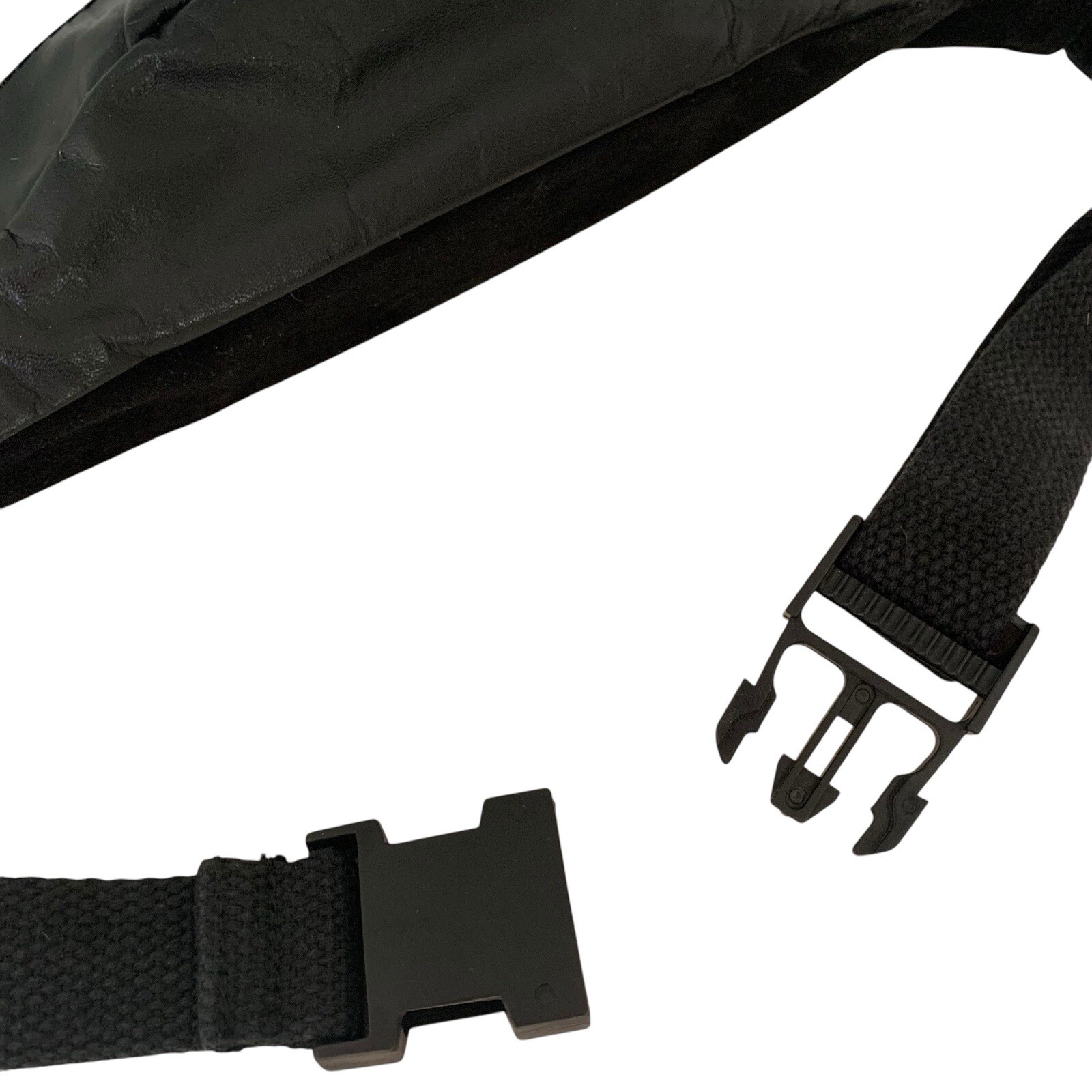 Vtg United Colors Of Benetton Anthology Black Leather Suede Fanny Pack Zip Adj