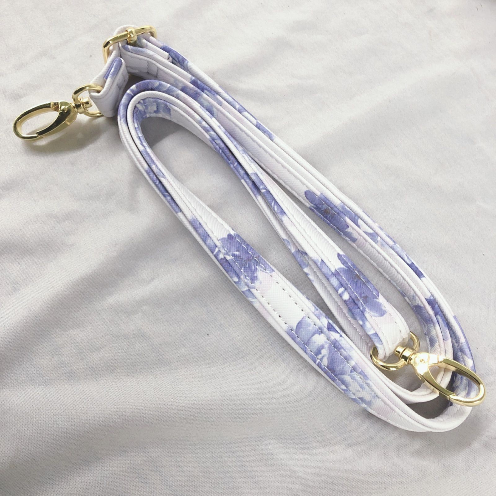 Unused! LIZLISA floral pattern bag