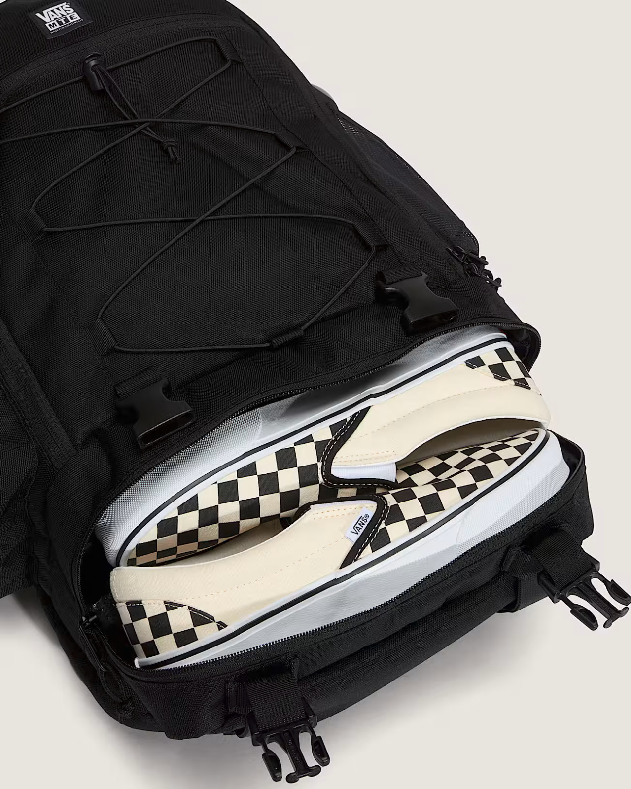 Vans Black MTE Breakout Unisex Laptop Backpack (VN000M7JBLK) 25L – NWT