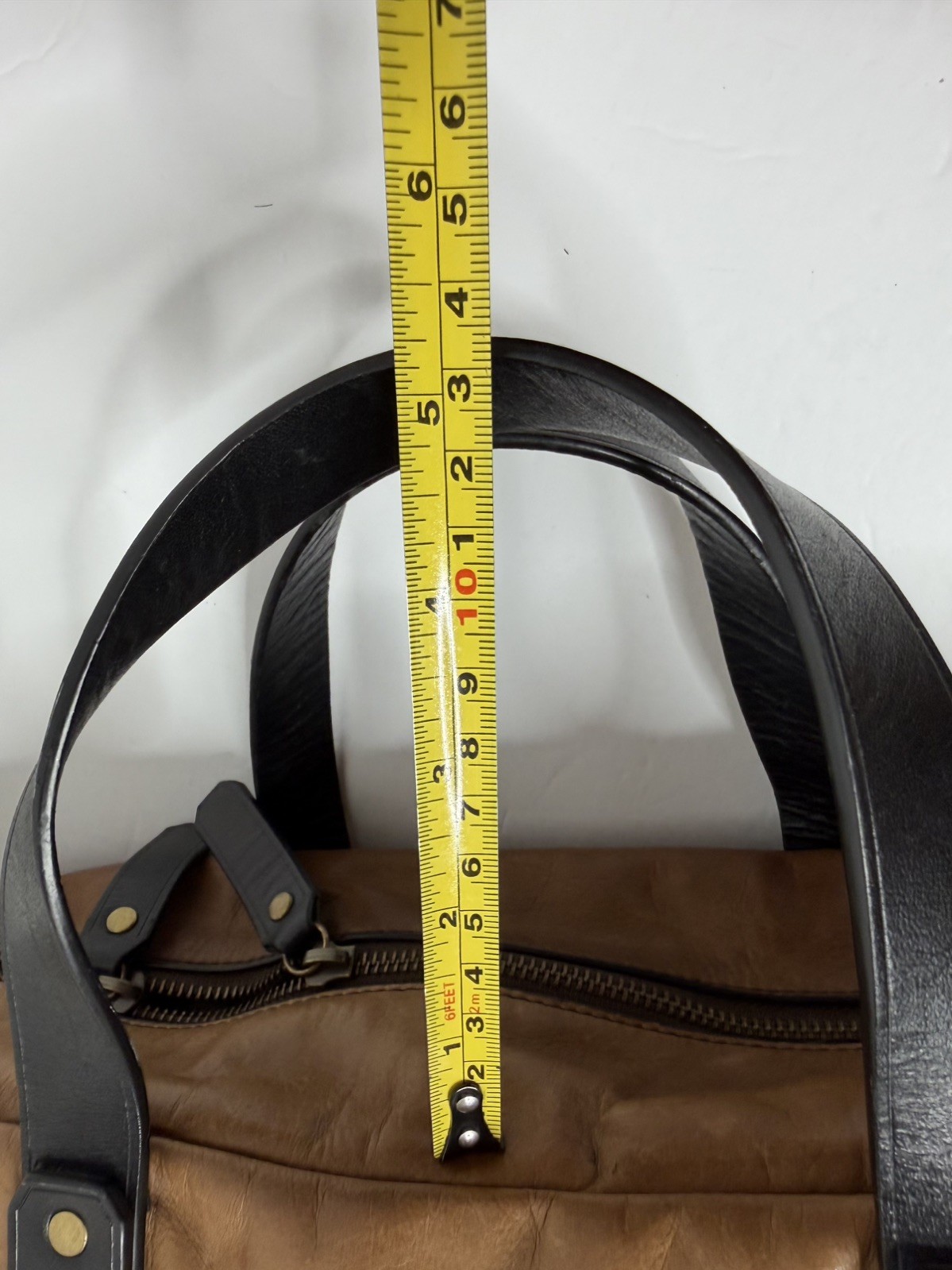BANANA REPUBLIC Brown / cognac Italian Leather Briefcase Messenger Bag high end