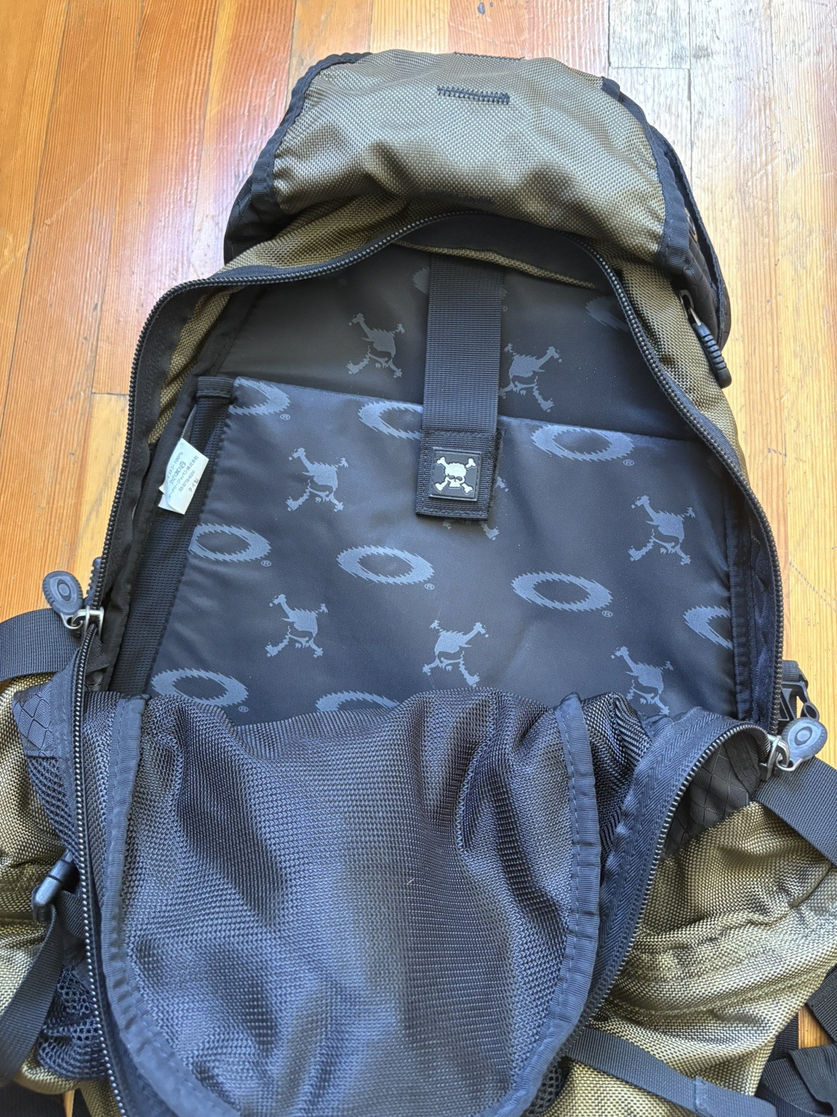 Oakley Icon Backpack Vintage Tactical 90s Y2K USA Logo Black SoftwareGorpcore