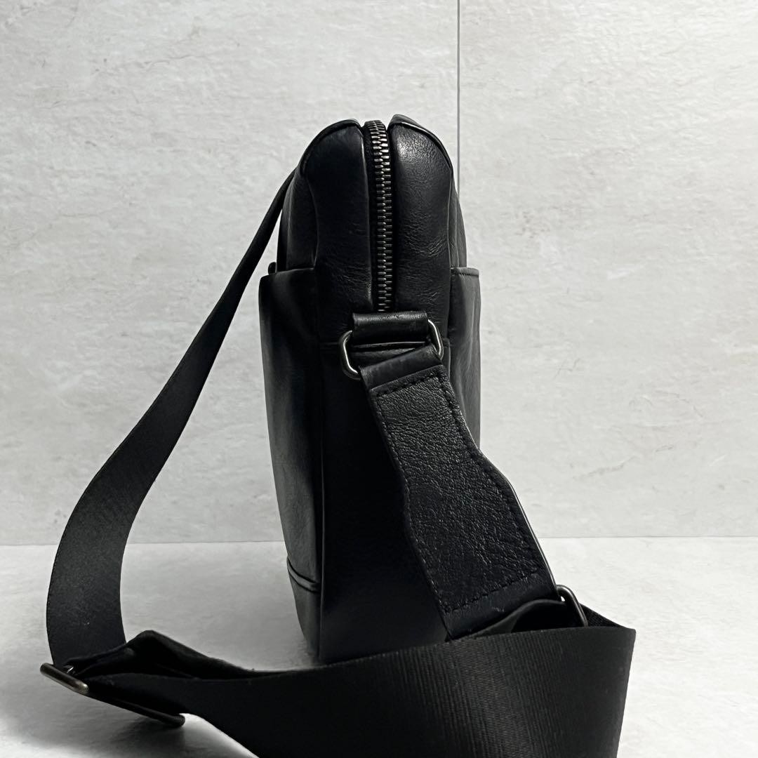 Dunhill Bordon Shoulder Bag Leather Black Crossbody Bag 22x18x5cm Excellent
