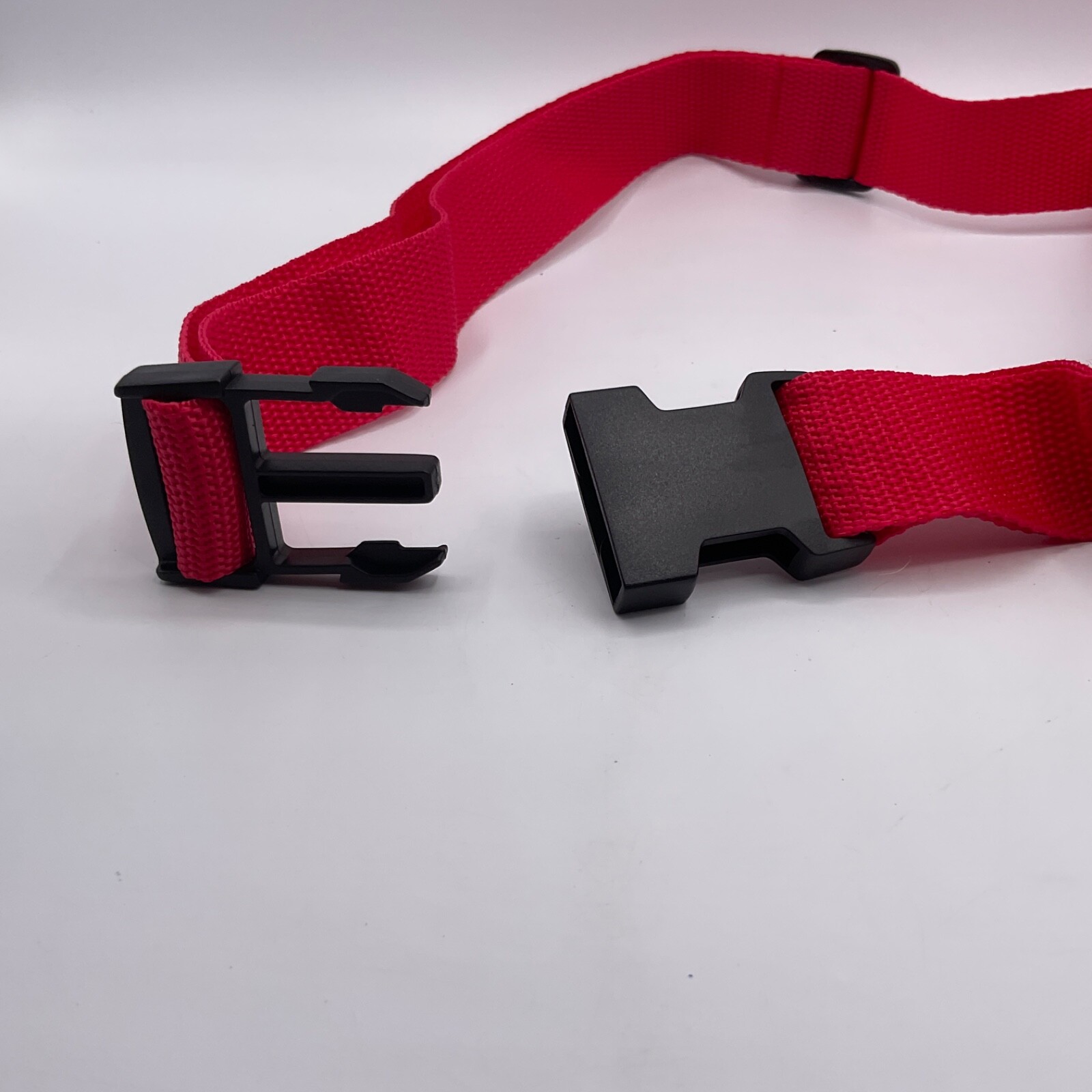 Nintendo Switch Together Tour Red Fanny Pack Adjustable Waist Promotional Zipper