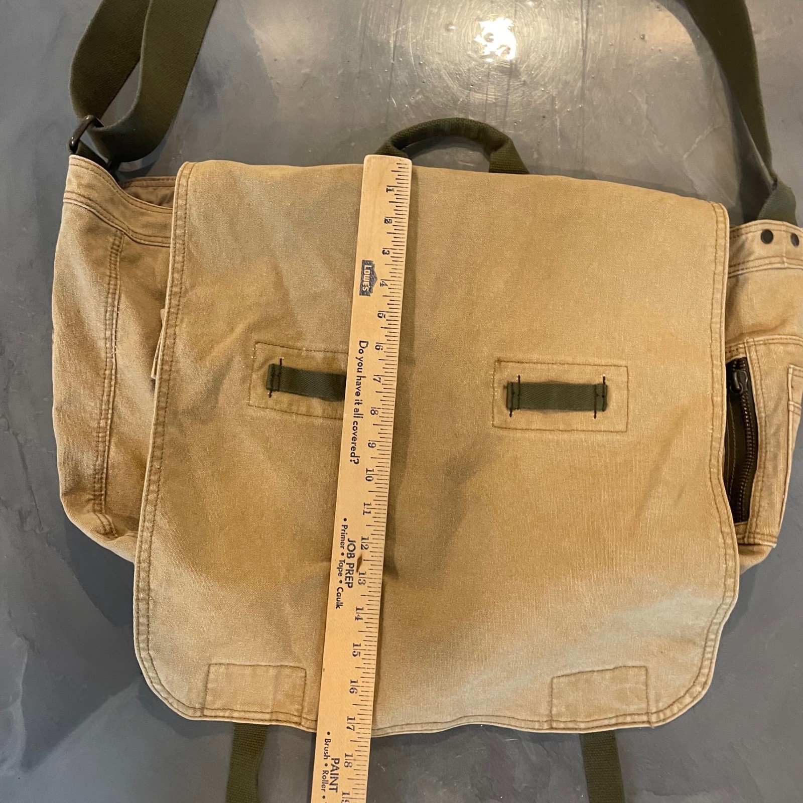 Old Navy Surplus Gear Tan Canvas Messenger Field Bag Military Style Men Pockets