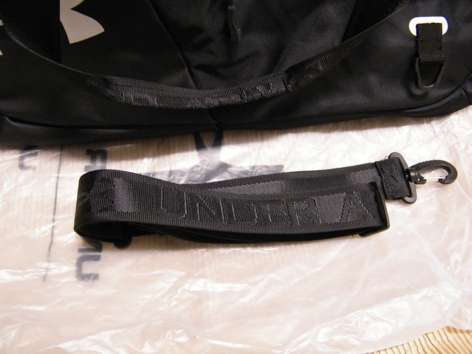 Under Armour Black Duffle Bag Travel Sports Hand Carry Bag