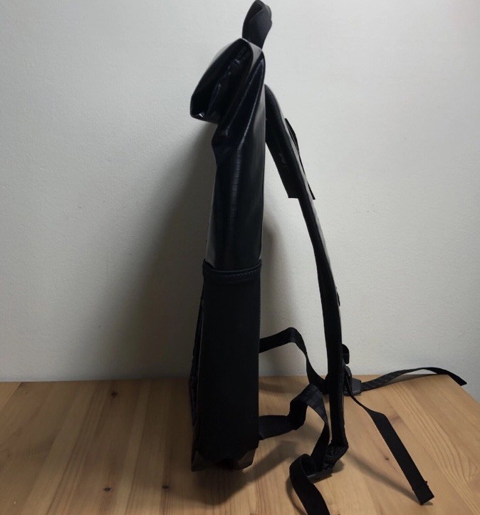 Under Armour 1382311 UA Summit Backpack Black Storm Waterproof 18 L Retail $140