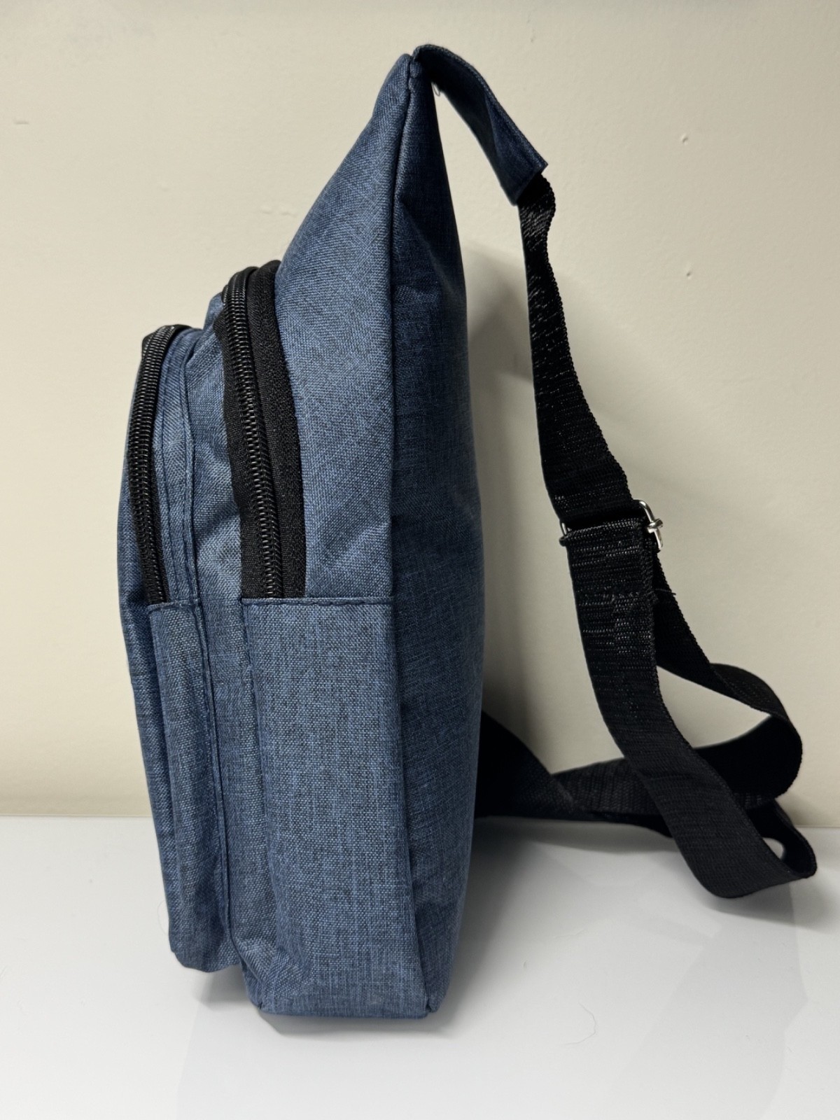 Crossbody Chest Casual Bag Run Outdoor Everyday Travel Bag New