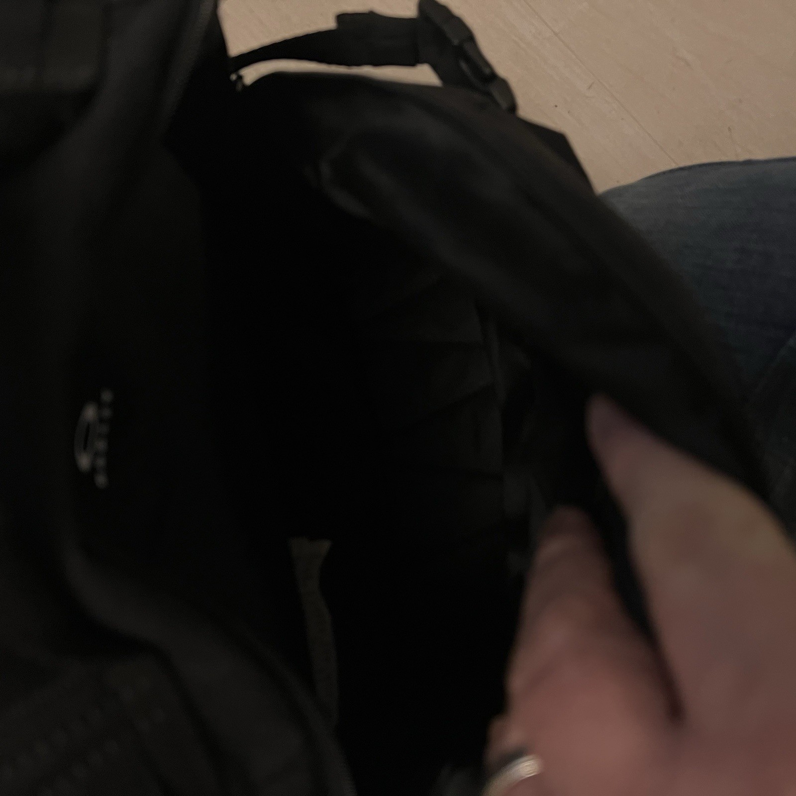 Oakley 23L Utility Backpack Black In Color