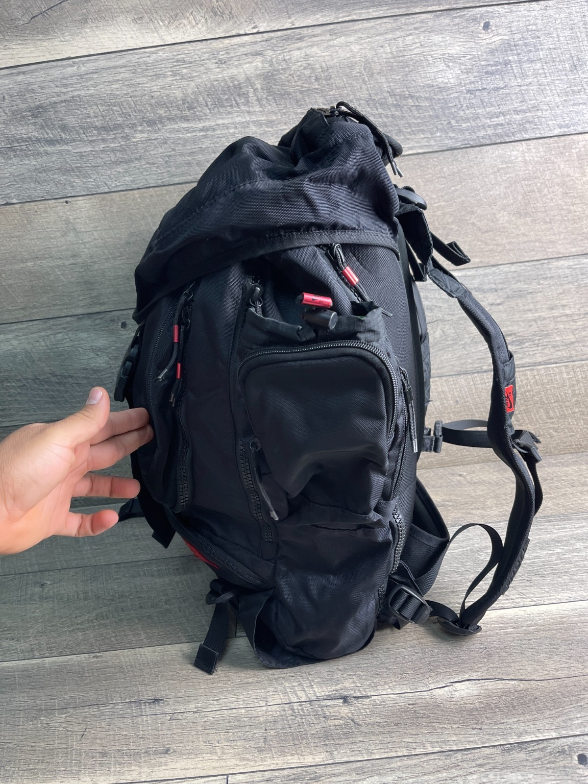 Nike Backpack SB Eugene Black Nylon Zip Outer Pockets Adjustable Strap Shoulder