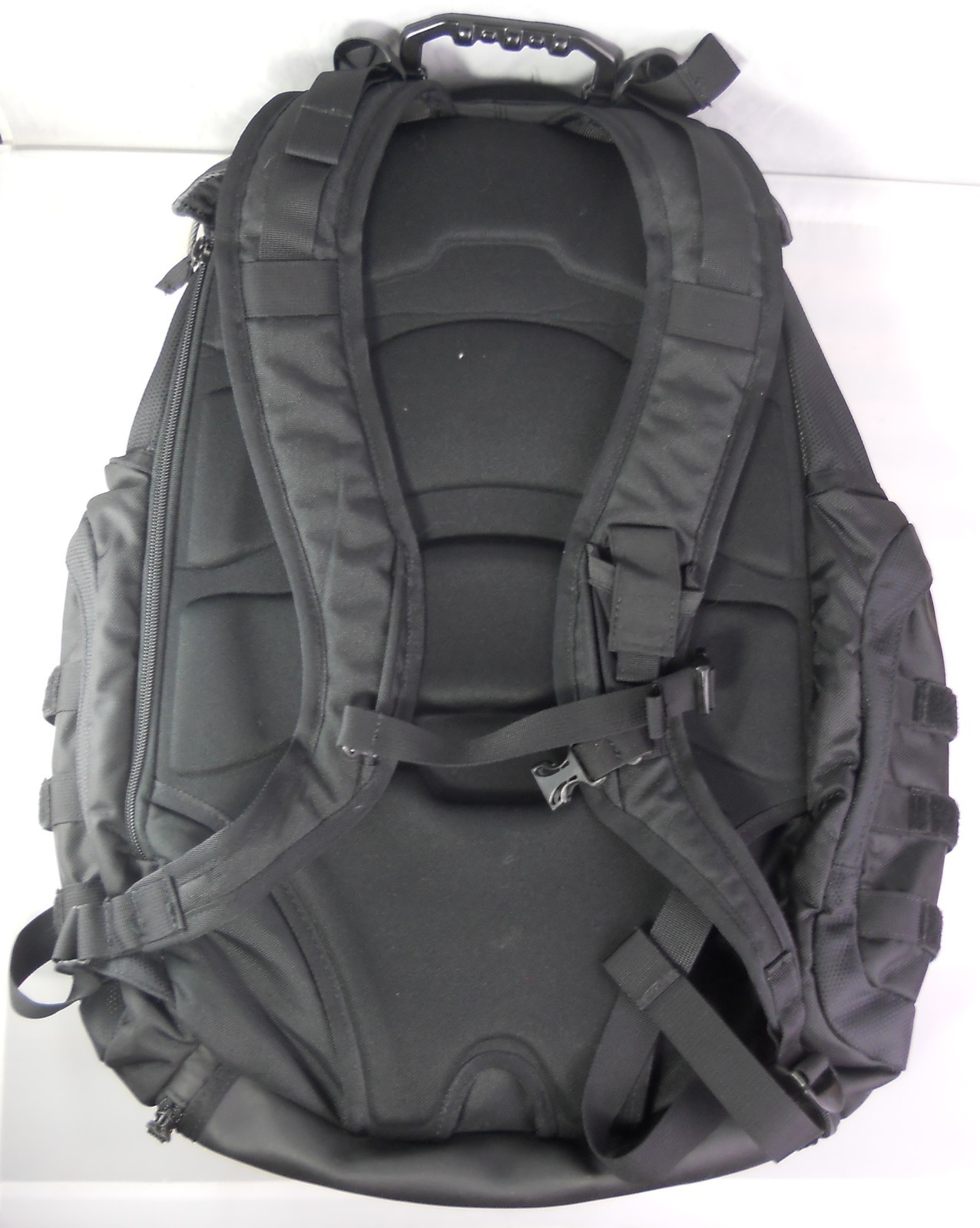 OAKLEY Tactical Backpack Field Gear Kitchen Sink Gear SOF Black 20-S1242-B