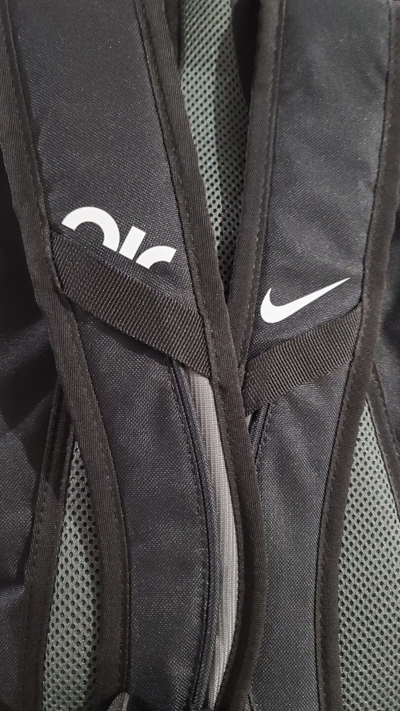 NEW Nike Hoops Elite Pro Black Silver Basketball Backpack BA5554-011 School Bag