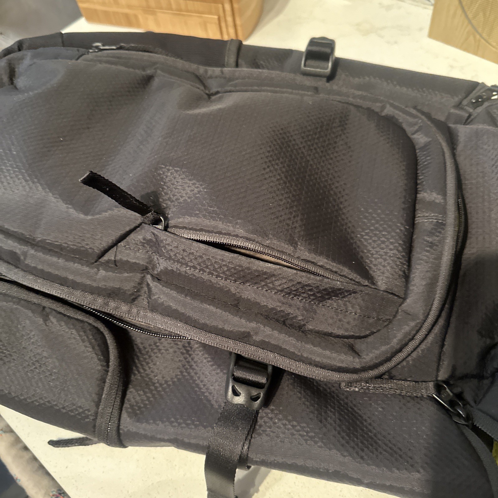Lululemon Athletica Room to Roam Backpack 23L Black laptop Bag Padded Straps