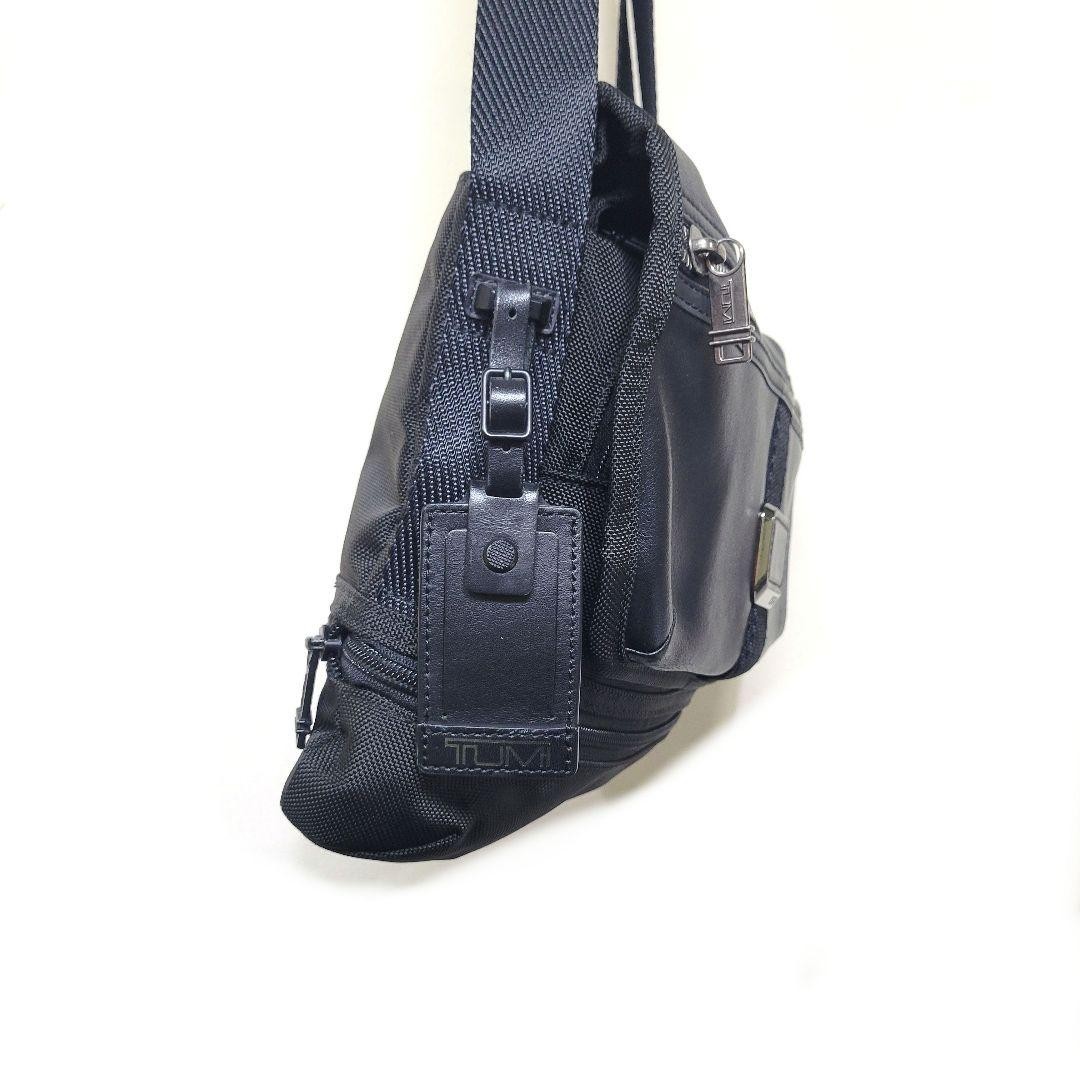 TUMI Travis Crossbody 232371D Expandable Messenger Bag Ballistic Nylon Men Japan