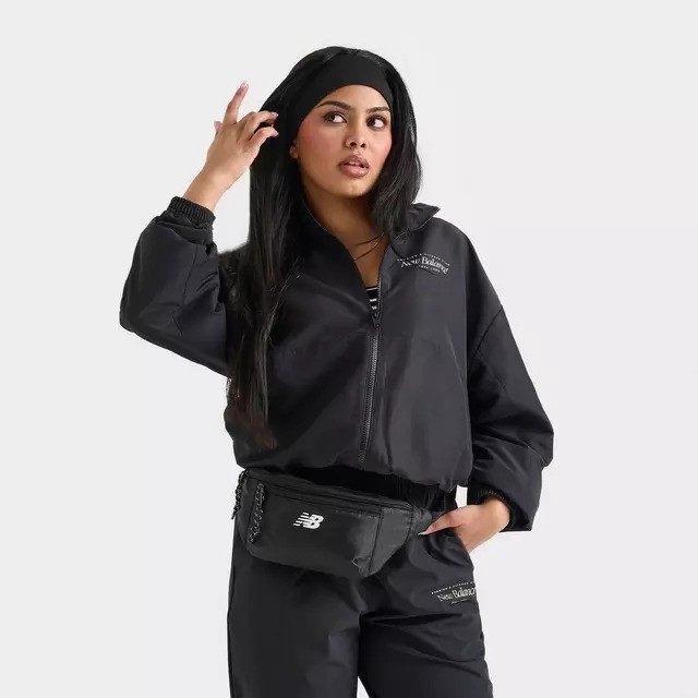 New Balance Essential Waistpack Belt Bag Fanny Pack Zipper Pockets – Black White
