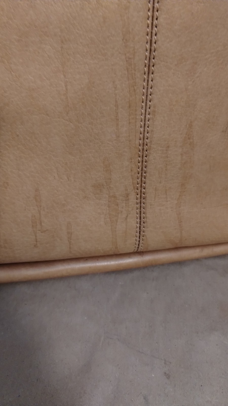 Wilson’s Leather Tan Men’s Laptop Bag