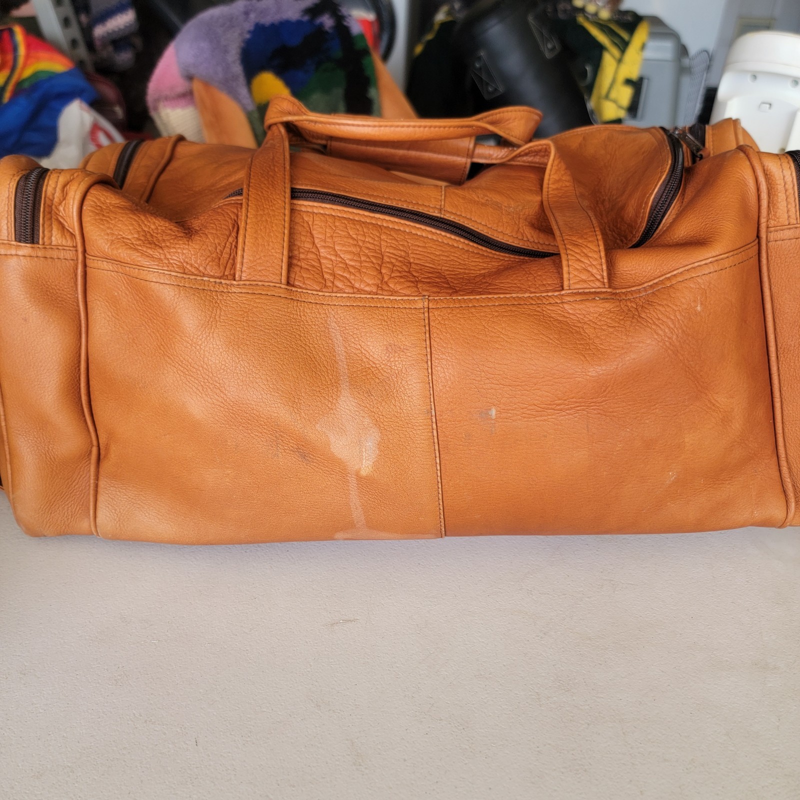 LEATHER DUFFLE BAG/WEEKENDER BAG, HANDMADE IN COLOMBIA