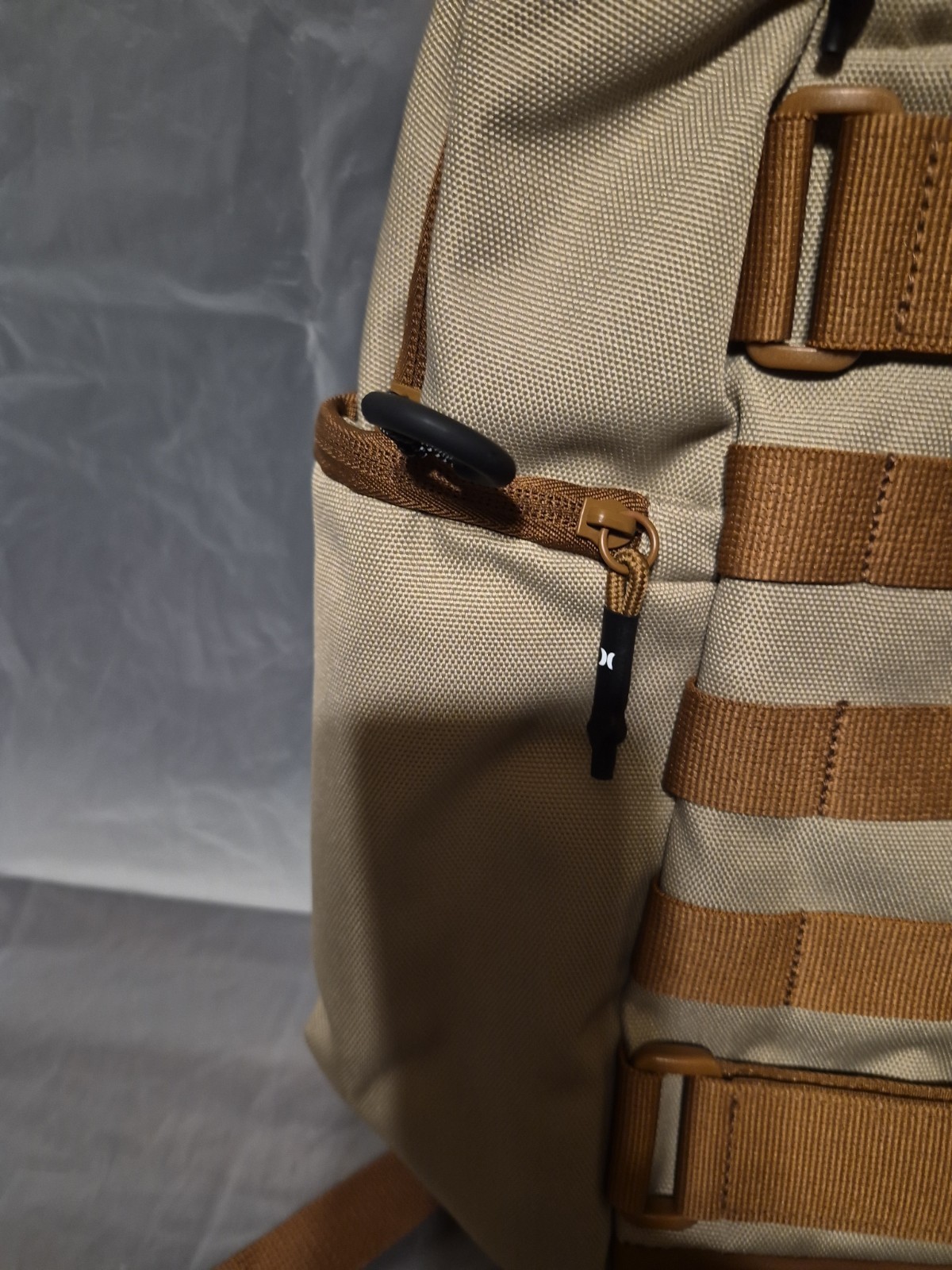 Hurley 50-50 Backpack Khaki Skateboard Laptop Compatible Multiple Pockets NWT