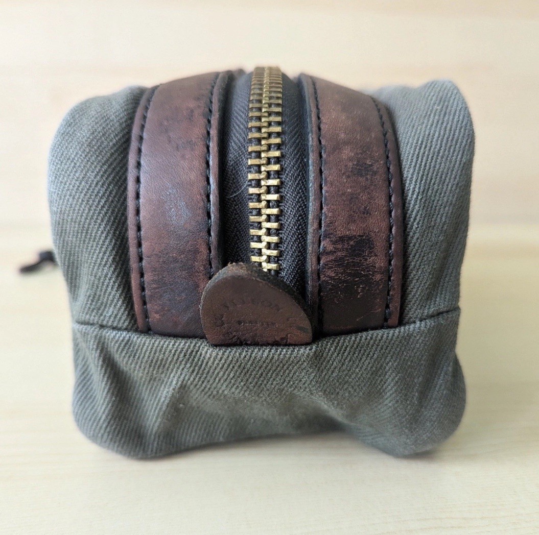 Filson 218 Rugged Twill Travel Kit | Otter Green Dopp Bag Leather Made in USA G
