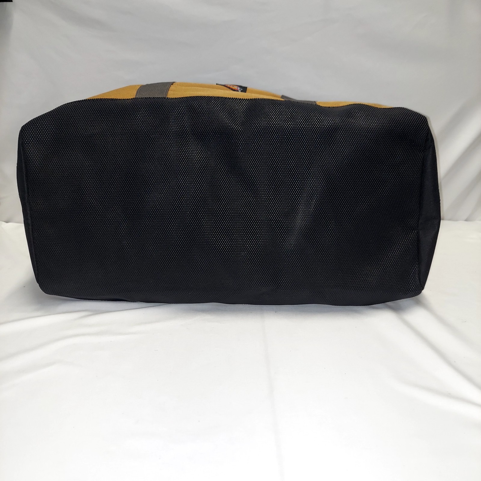 Dickies Brown Canvas Duffle Bag 20″ Great For Tools And Gym