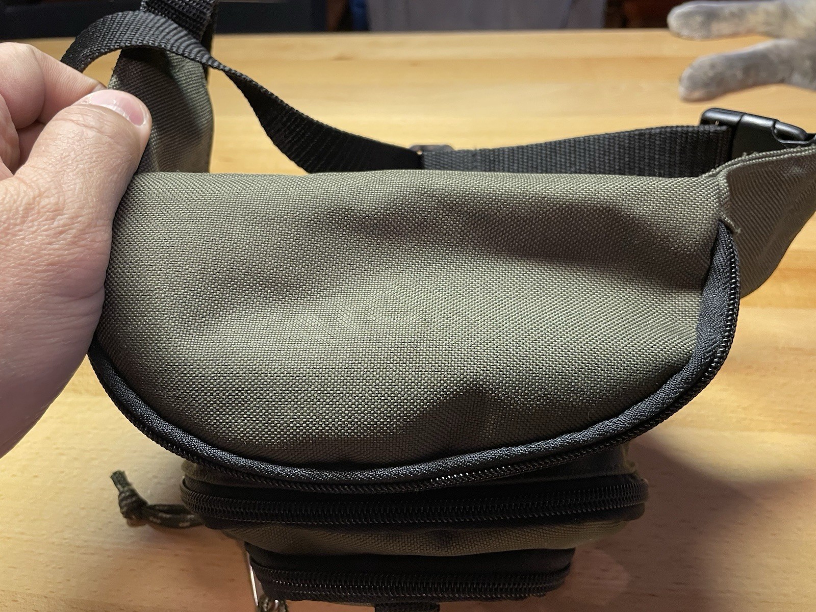 Outdoor Eastsport Fanny Pack 3 Compartments