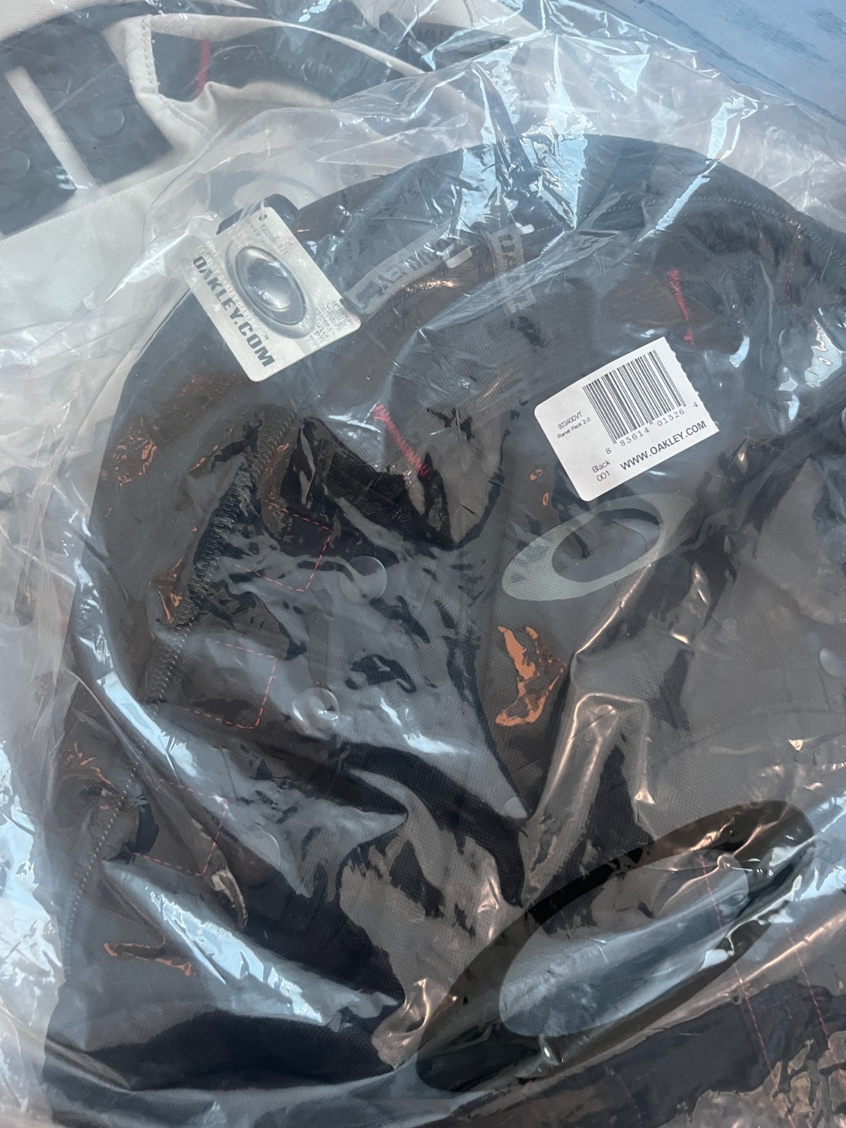 NEW with Tag – Oakley Planet Pack 2.0 Vintage Tactical Backpack, Color BLACK