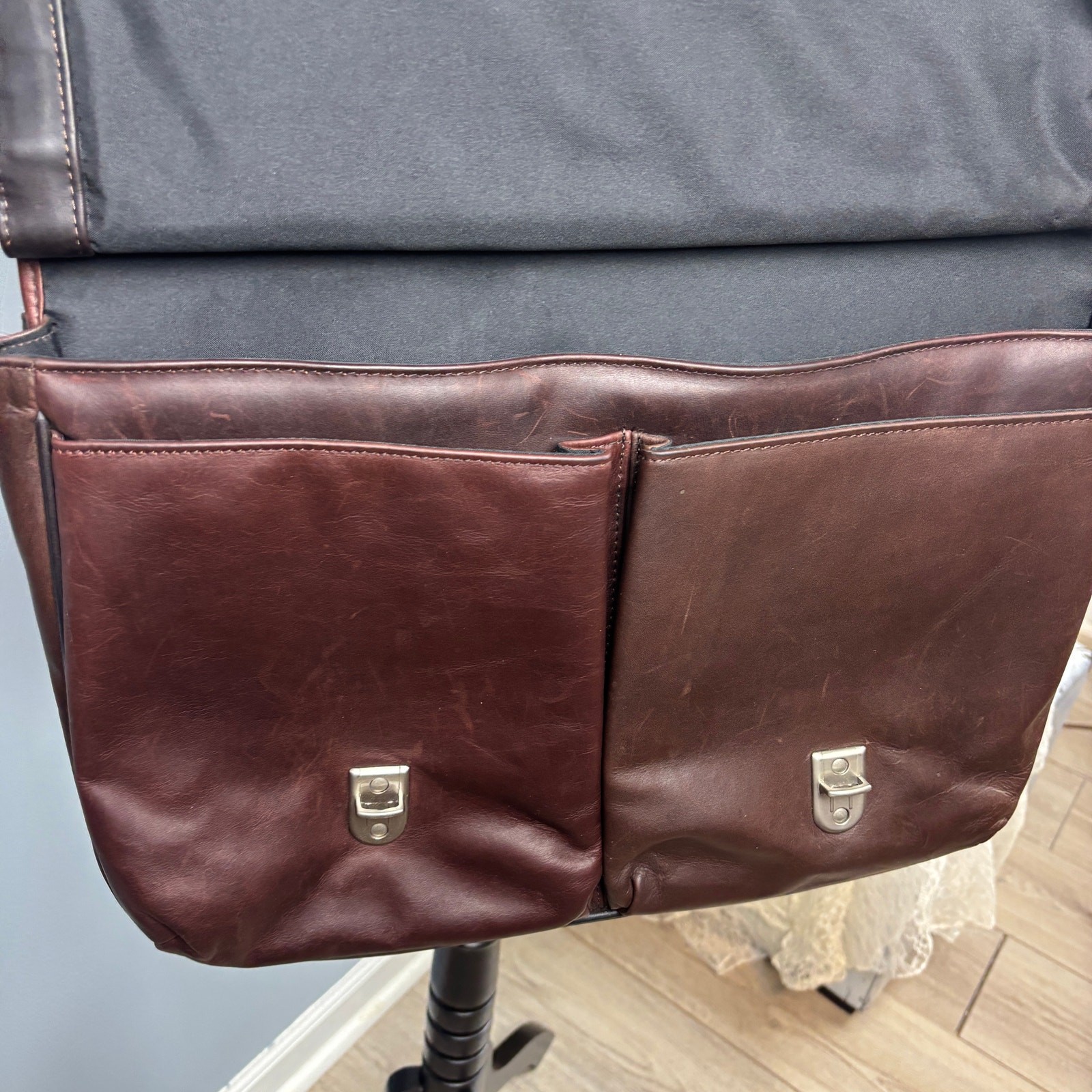 Samsonite Business Casual Series Leather Briefcase Messenger Bag Laptop Satchel