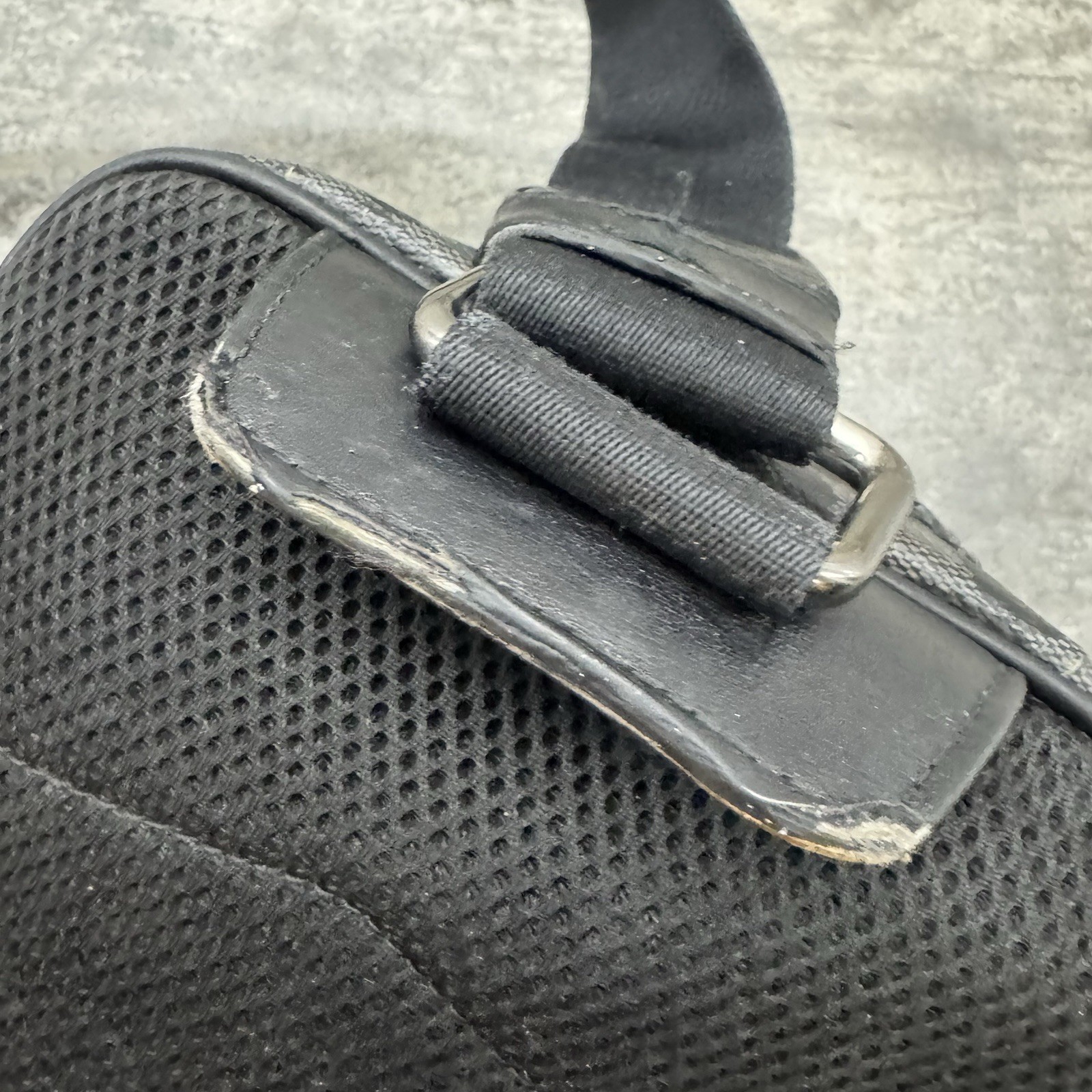 Coach Black Gray Logo Crossbody Bag Adjustable Strap Inner Outer Pockets Men