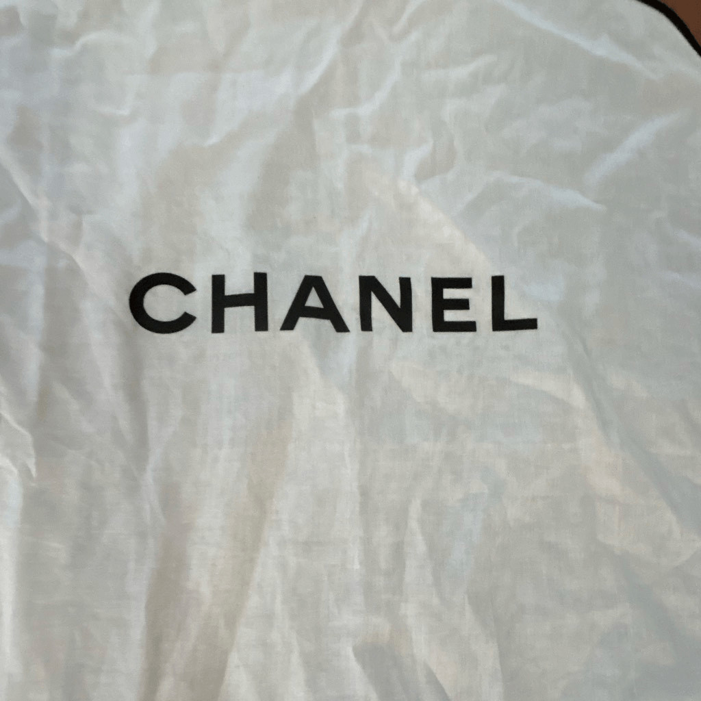 Chanel white lightweight linen like garment bag travel 35″